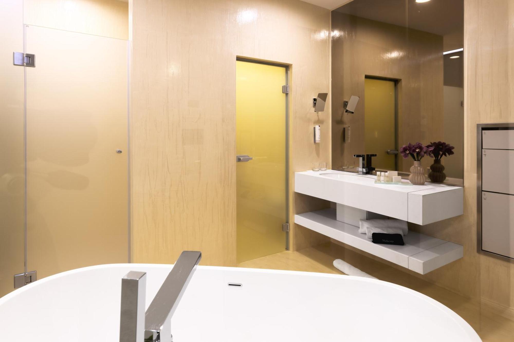 Hotel Vila Class Satu Mare Ngoại thất bức ảnh