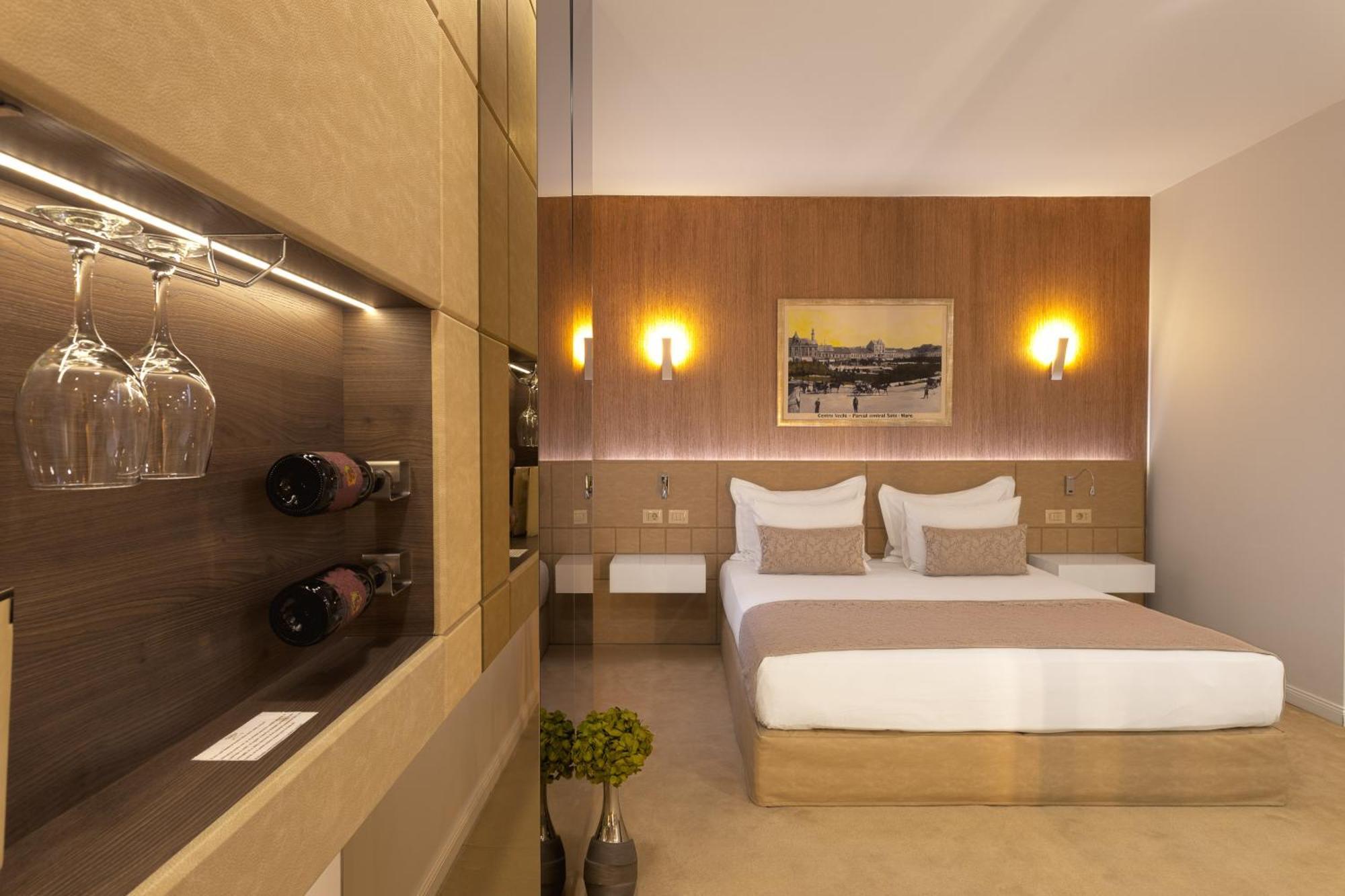 Hotel Vila Class Satu Mare Ngoại thất bức ảnh